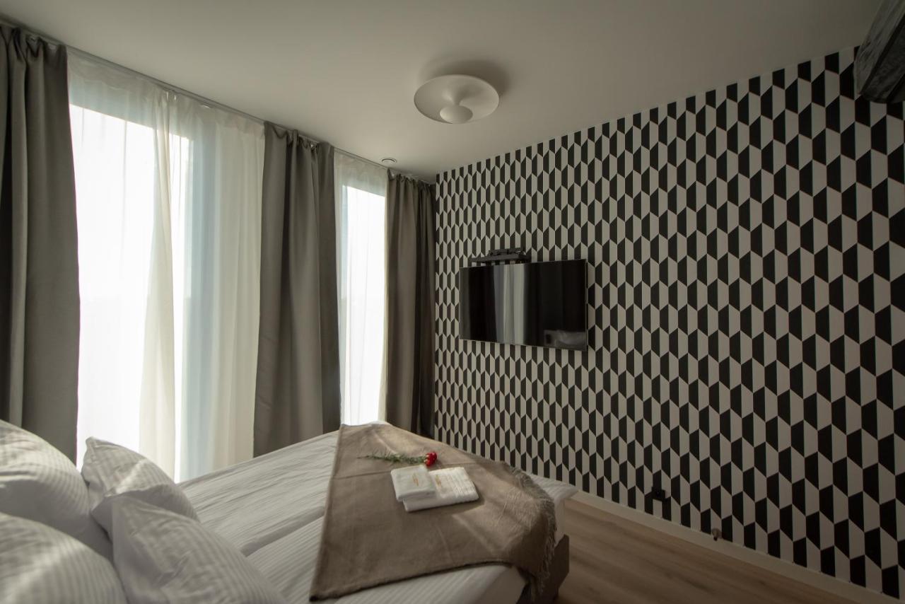 Sarnia Point Apartamenty Prestige Wroclaw Exterior photo